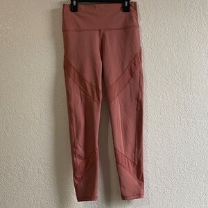 Aerie Salmon color leggings